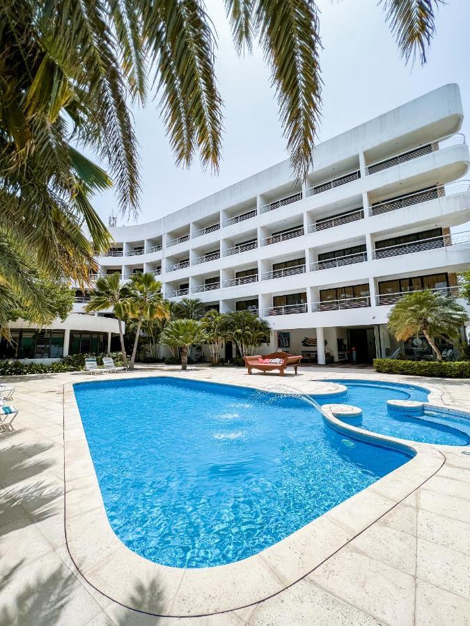 Hotel California Playa El Yaque Exterior foto